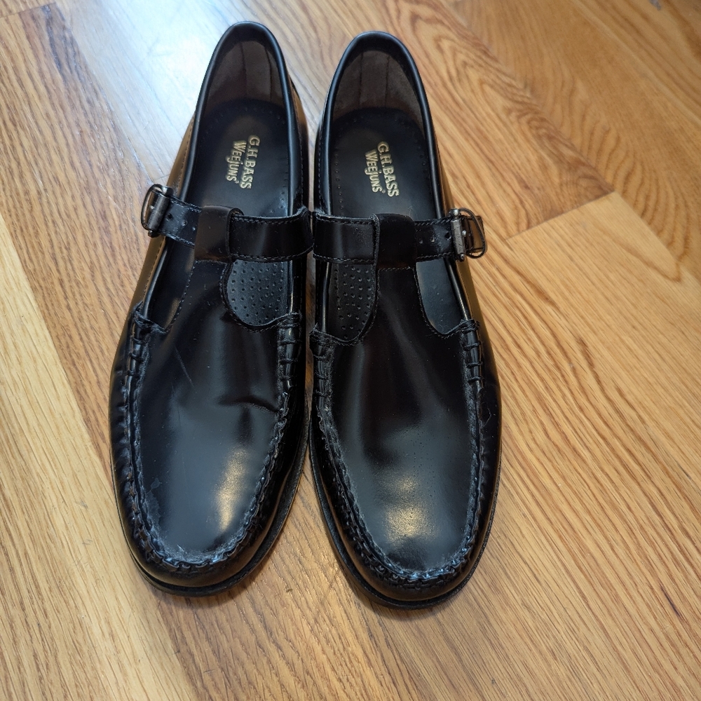 Bass Weejuns Mary Janes, Black Patent